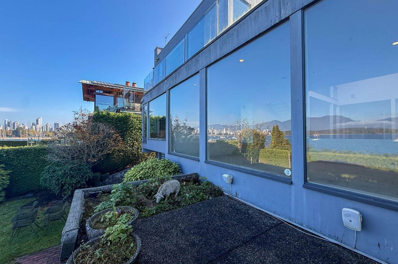 2515 Point Grey Road, Vancouver, BC, V6K 1A1 - 17