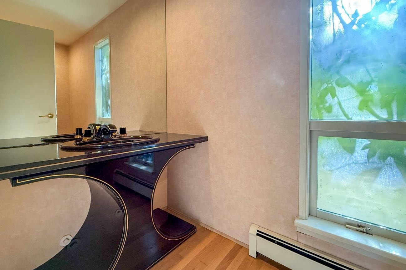 2515 Point Grey Road, Vancouver, BC, V6K 1A1 - 37