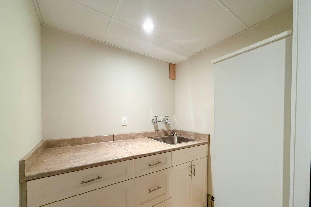 2515 Point Grey Road, Vancouver, BC, V6K 1A1 - 35