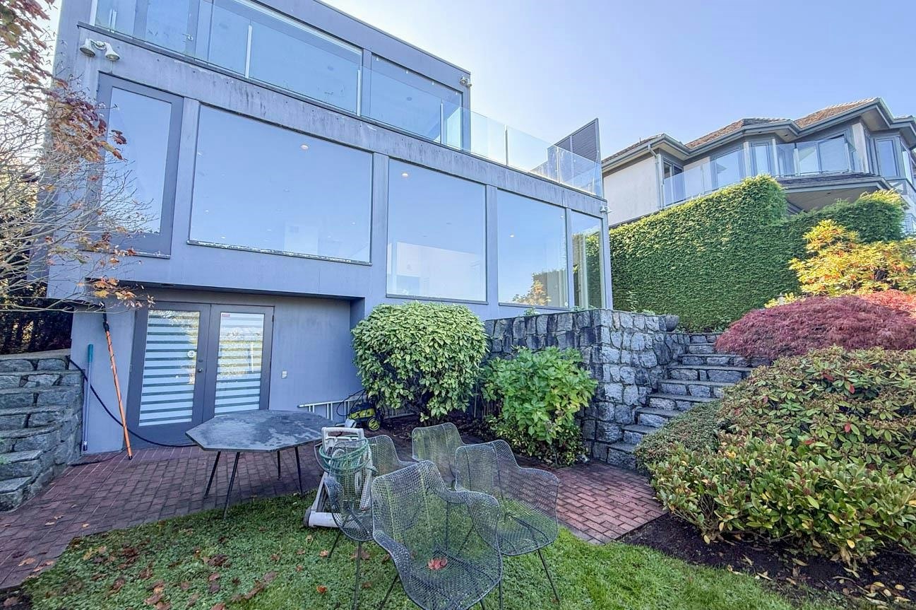 2515 Point Grey Road, Vancouver, BC, V6K 1A1 - 19