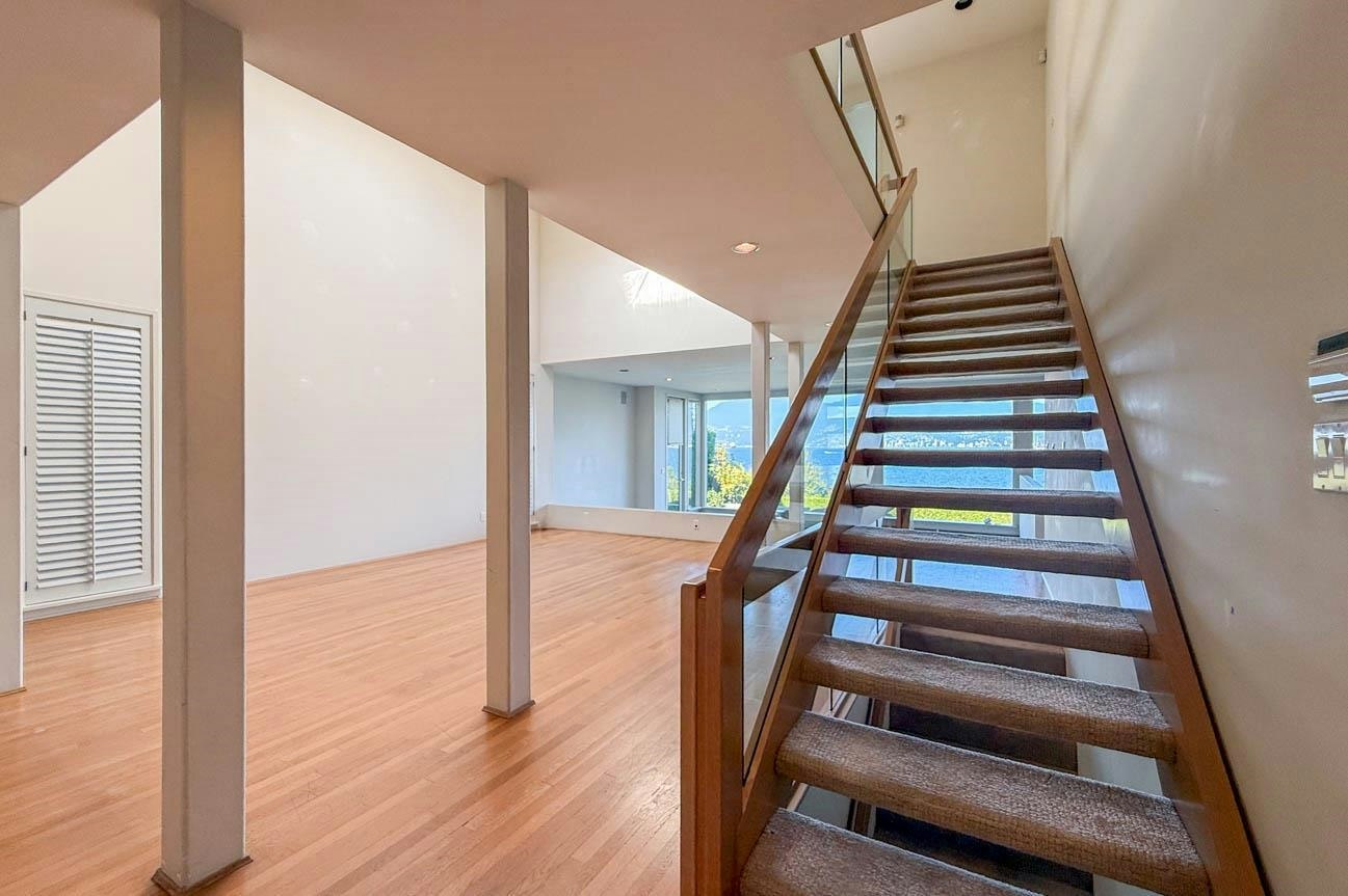 2515 Point Grey Road, Vancouver, BC, V6K 1A1 - 23