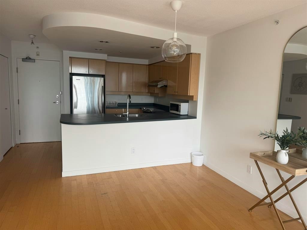 190X-1008 Cambie Street, Vancouver, BC, V6B 6J7 - 6