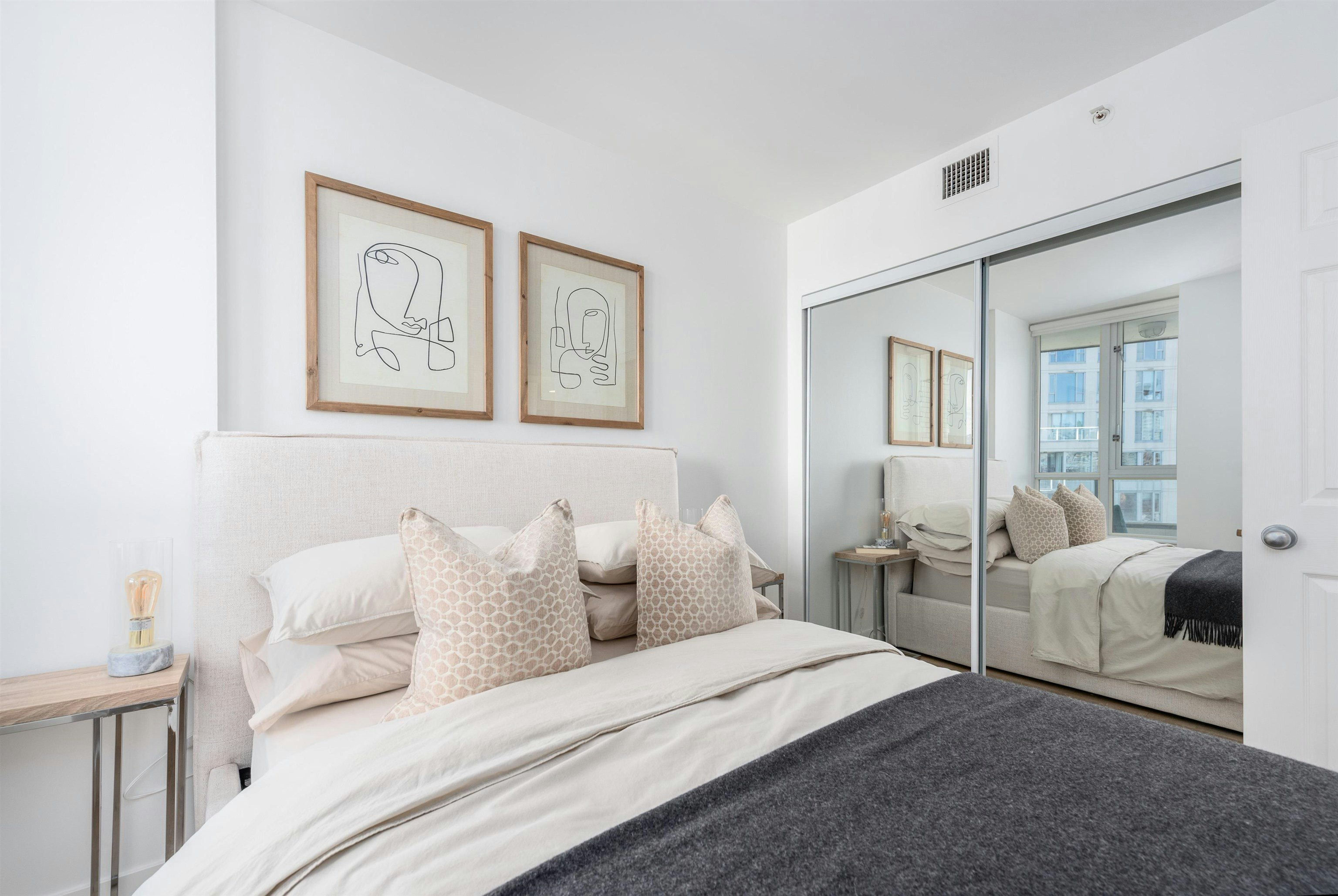 2208-63 Keefer Place, Vancouver, BC, V6B 6N6 - 5