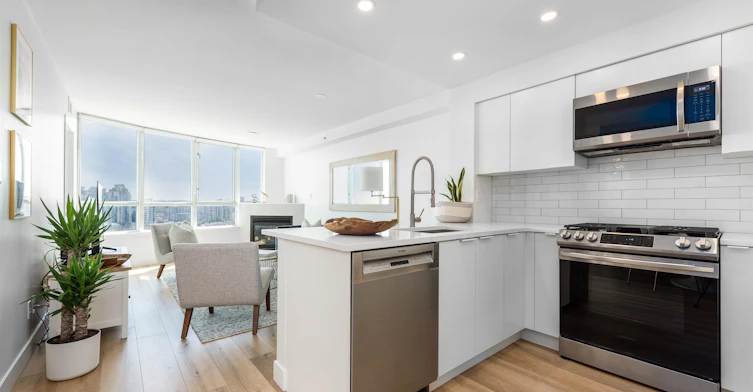 2208-63 Keefer Place, Vancouver, BC, V6B 6N6 - 2