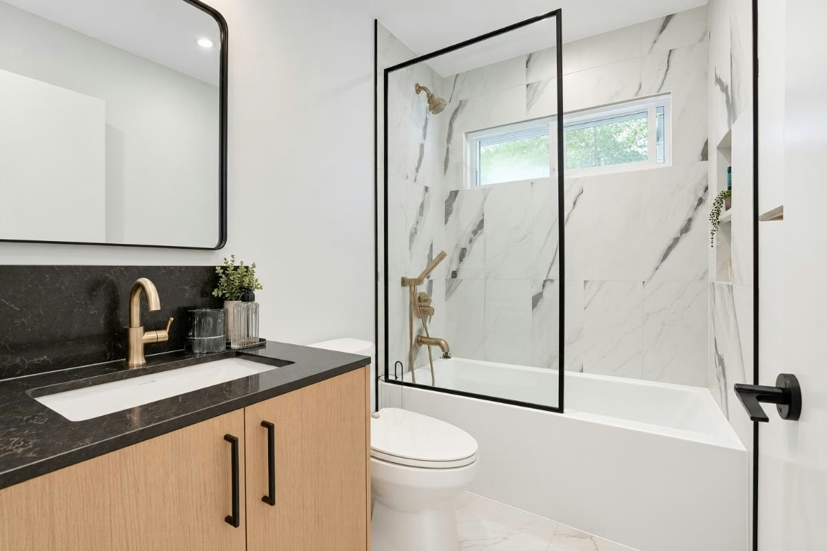 1115 Groveland Court, West Vancouver, BC, V7S 1Z7 - 11