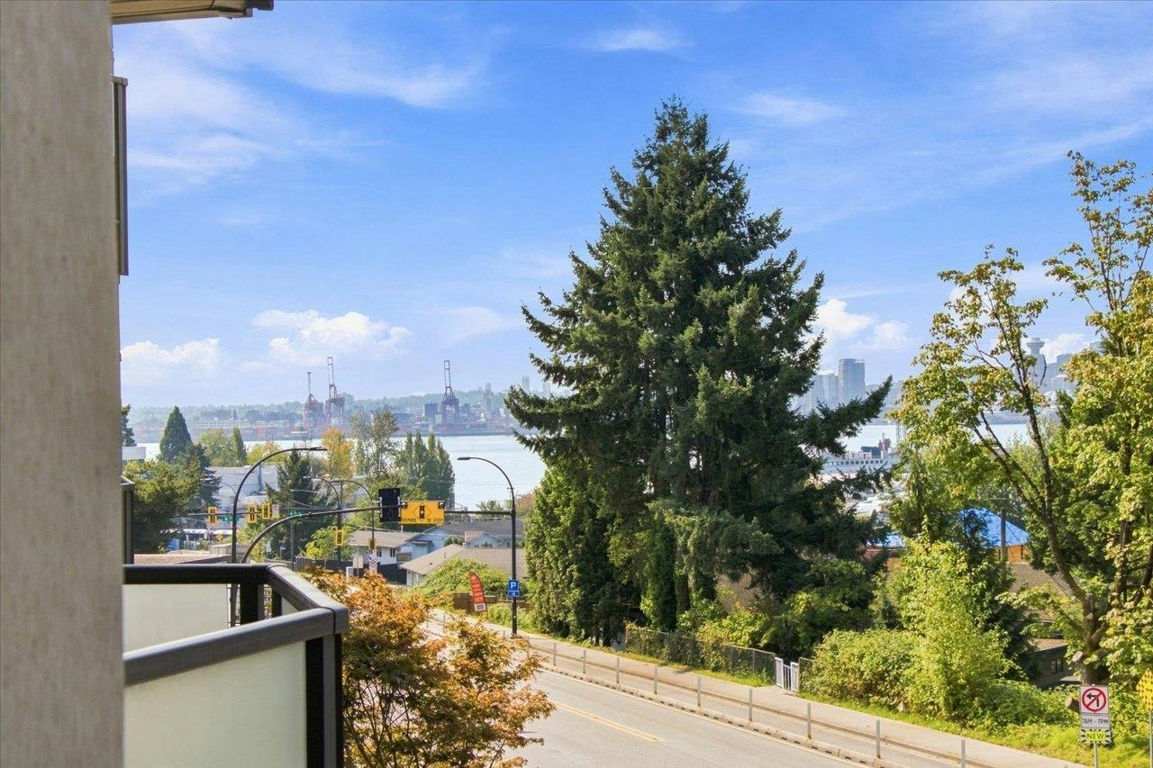 202-212 Forbes Avenue, North Vancouver, BC, V7M 3E5 - 10