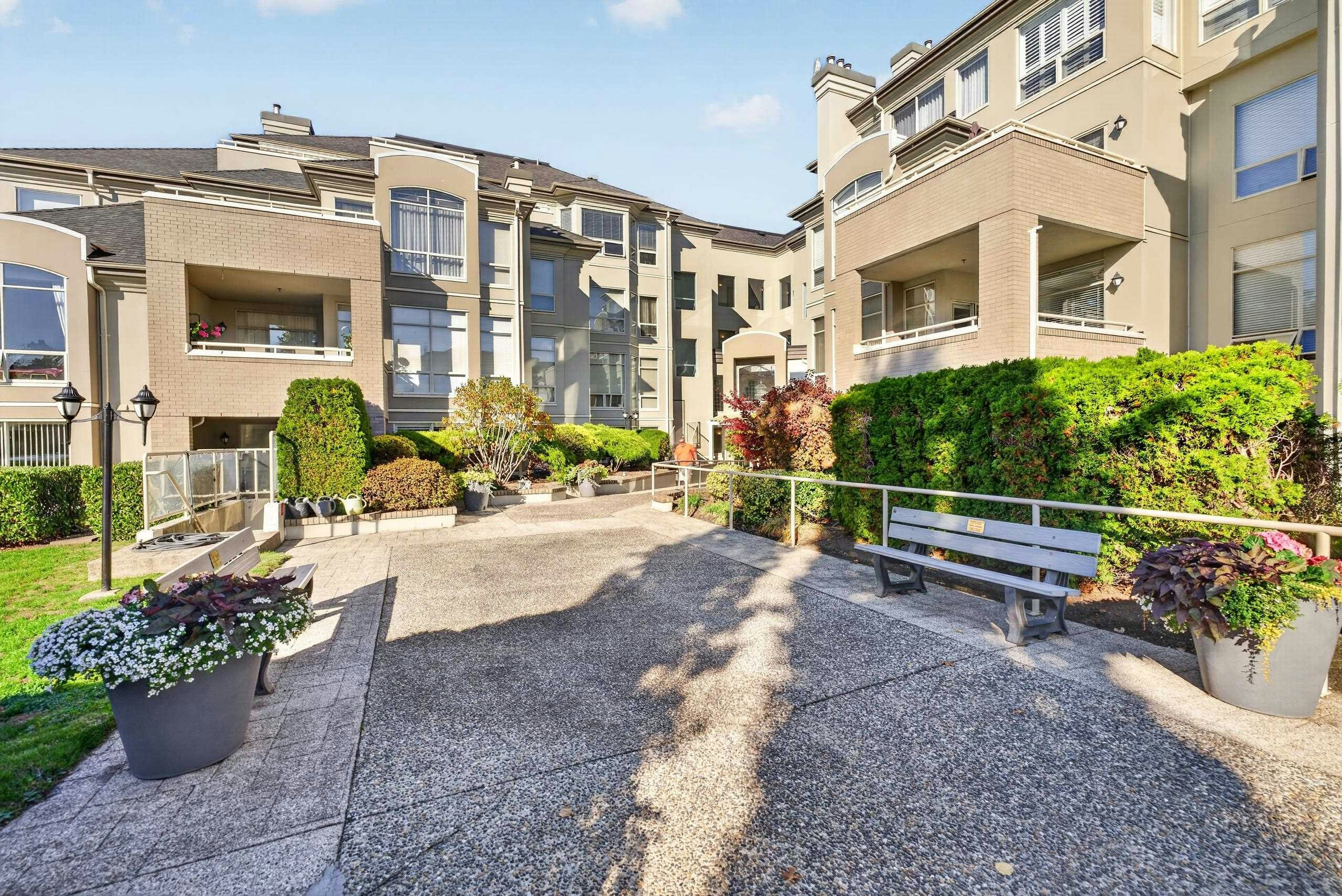 211N-1100 56th Street Street, Delta, BC, V4L 2N2