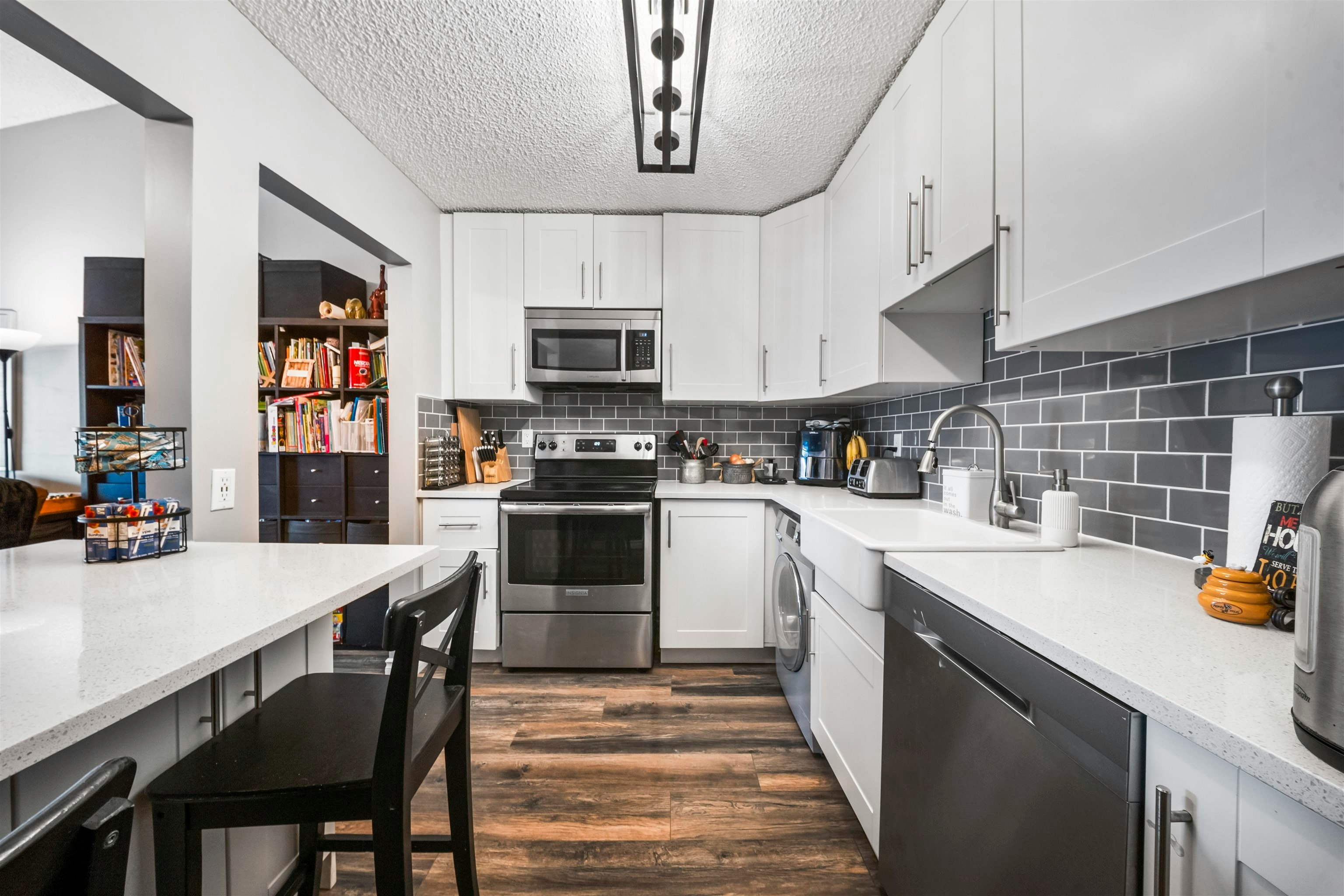 317-33400 Bourquin Place - 2