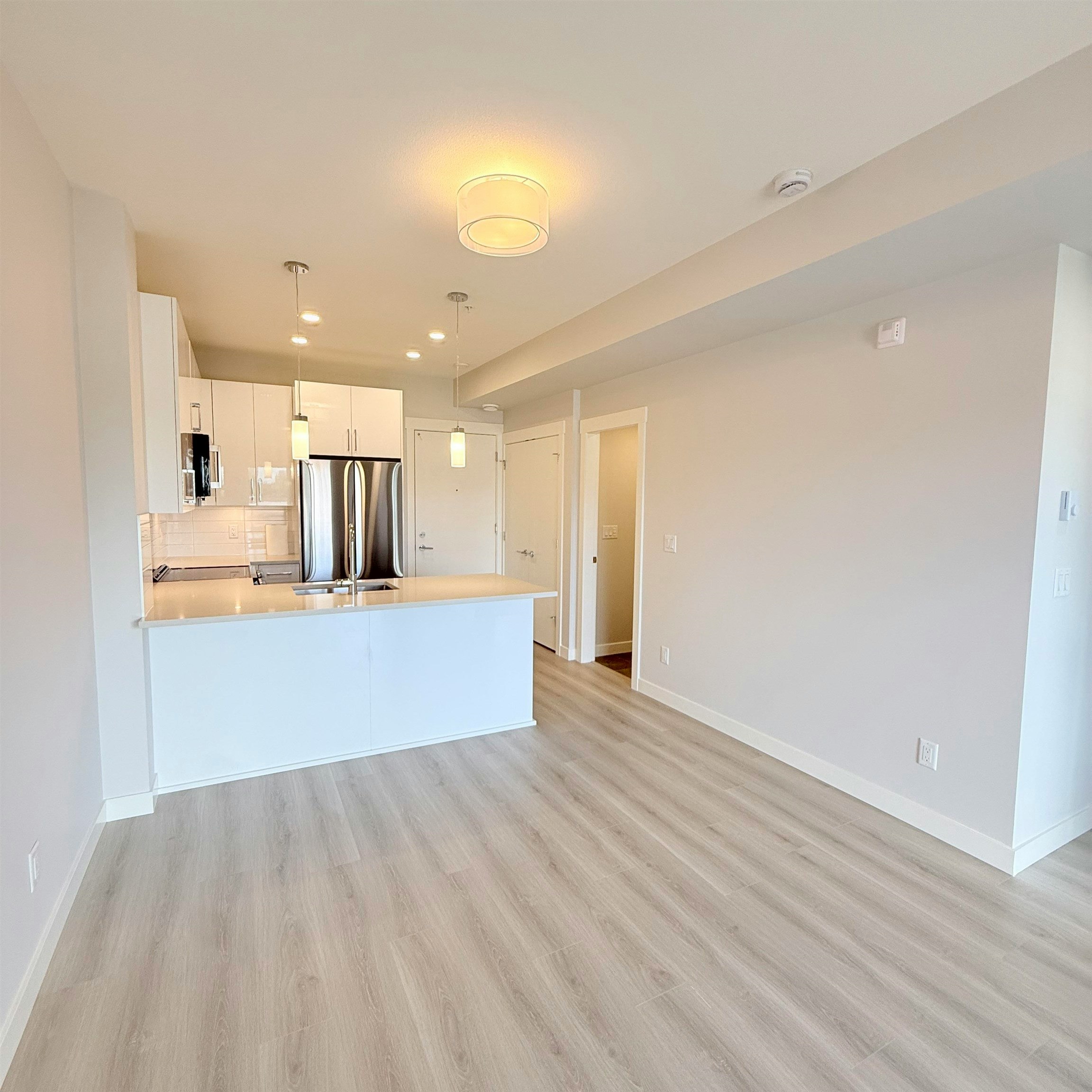 419-8423 Cedar Street - 4