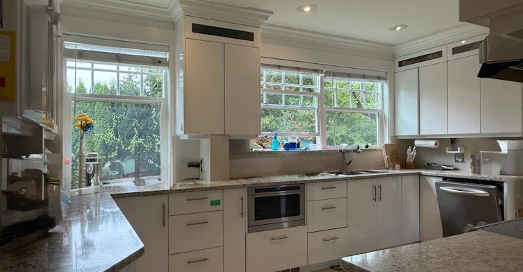 4025 Granville Street, Vancouver, BC, V6H 3L1 - 5