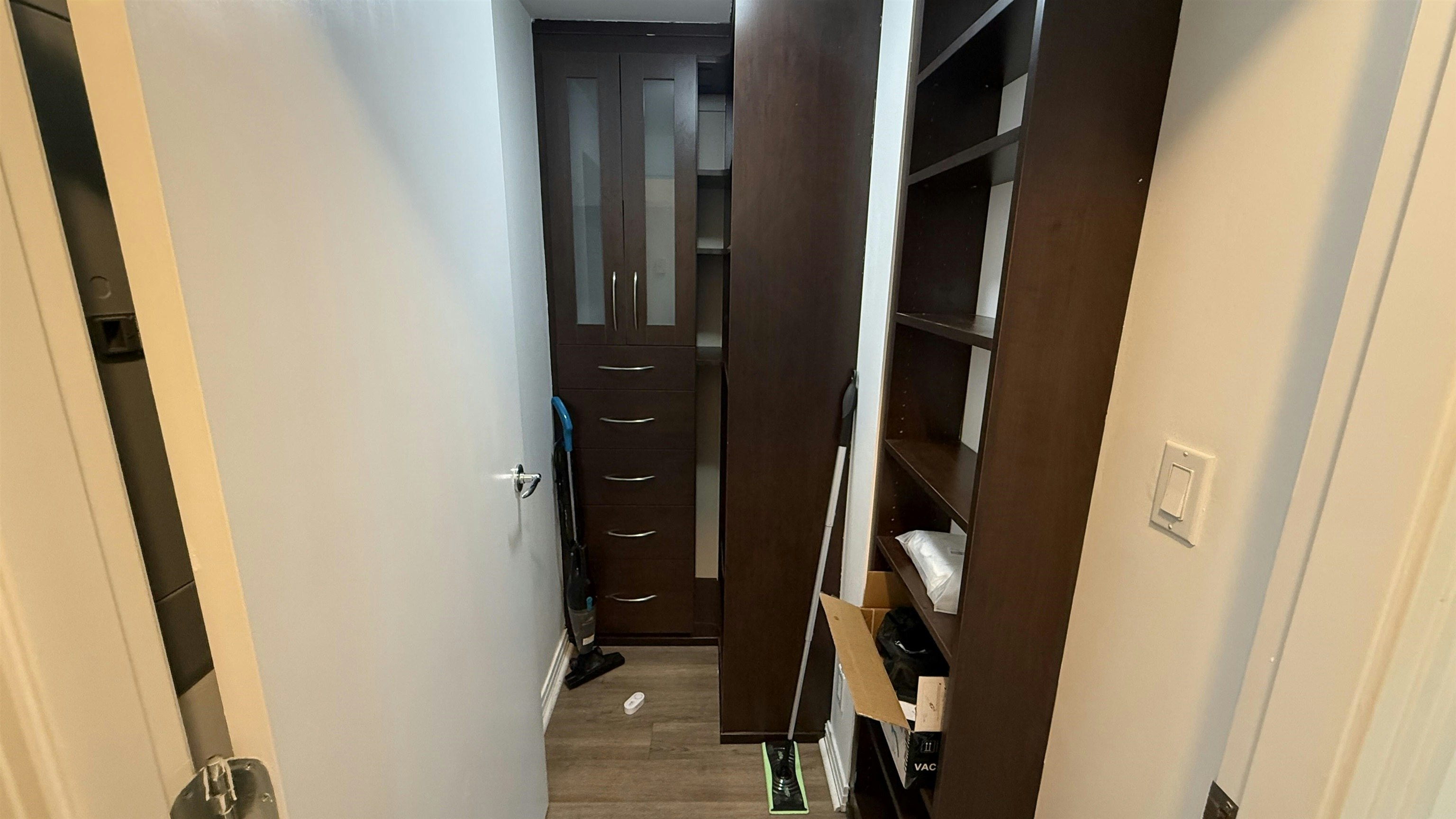 6XX-189 Davie Street, Vancouver, BC, V6Z 2X9 - 6