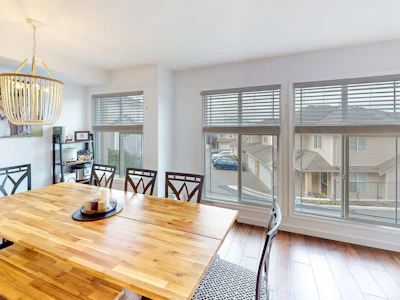 31-46906 Russell Road - 5