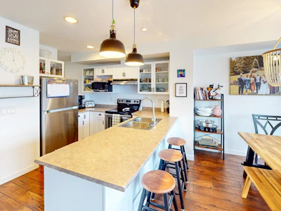 31-46906 Russell Road - 2