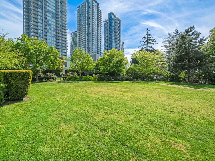 306-4880 Bennett Street, Burnaby, BC, V5H 0C1 - 32