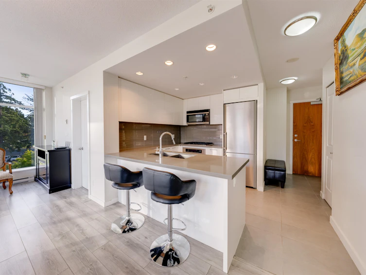 306-4880 Bennett Street, Burnaby, BC, V5H 0C1 - 13