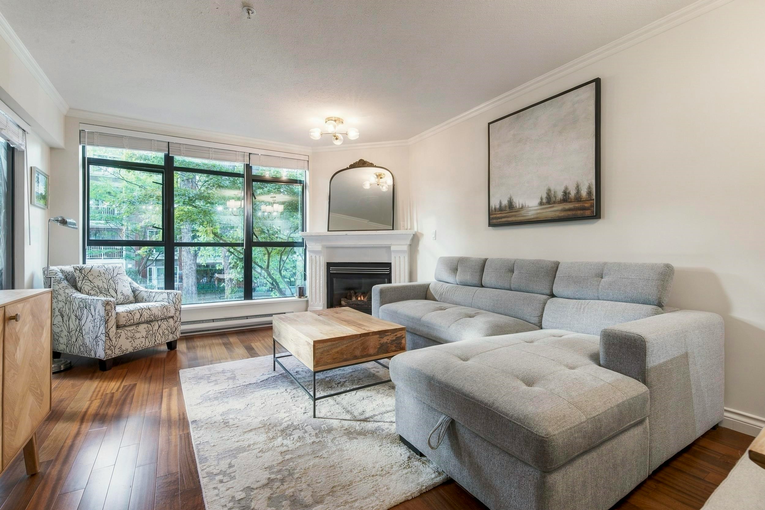 210-2181 W 10th Avenue - 3