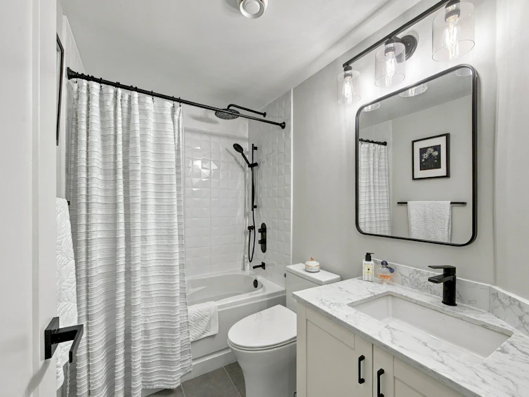 210-2181 W 10th Avenue, Vancouver, BC, V6K 2H7 - 23