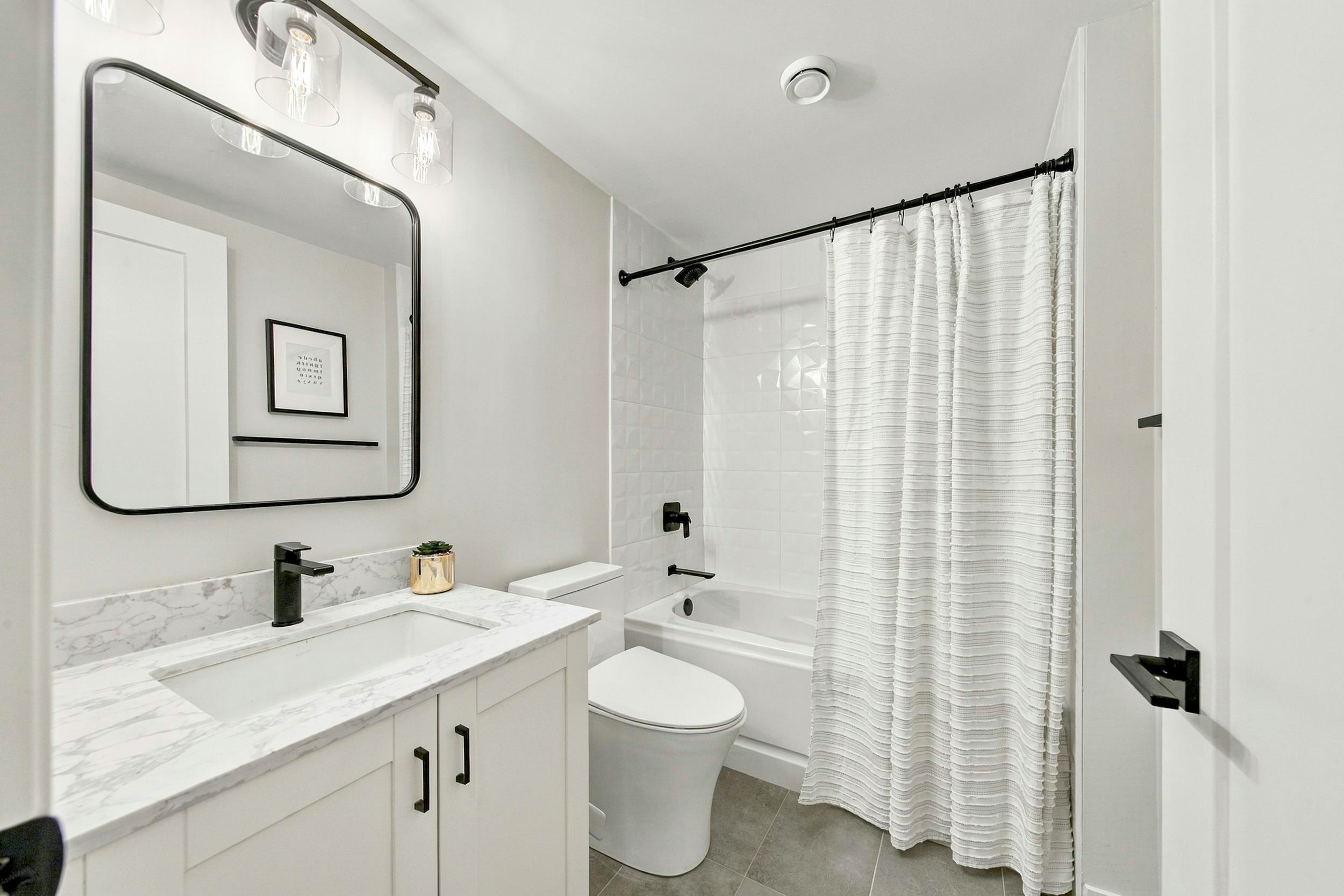 210-2181 W 10th Avenue, Vancouver, BC, V6K 2H7 - 28