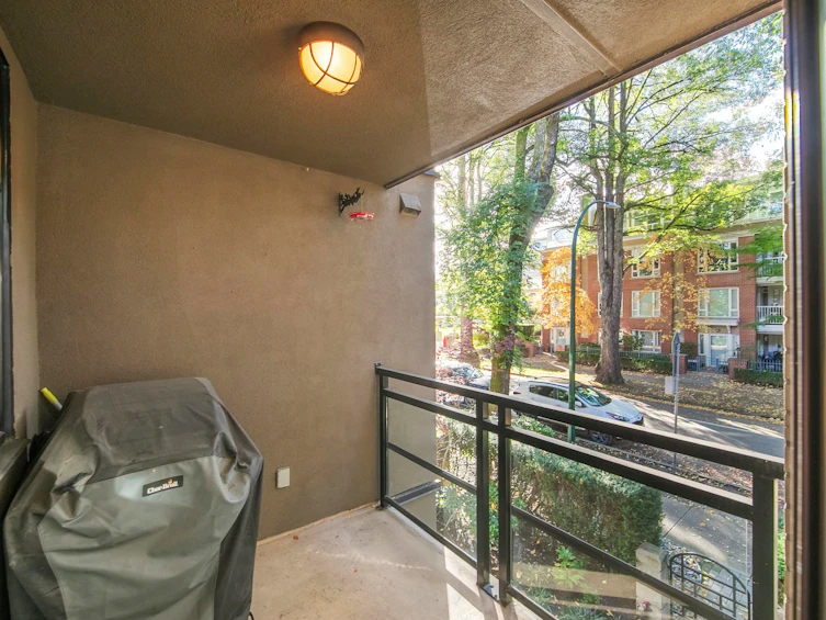210-2181 W 10th Avenue, Vancouver, BC, V6K 2H7 - 9