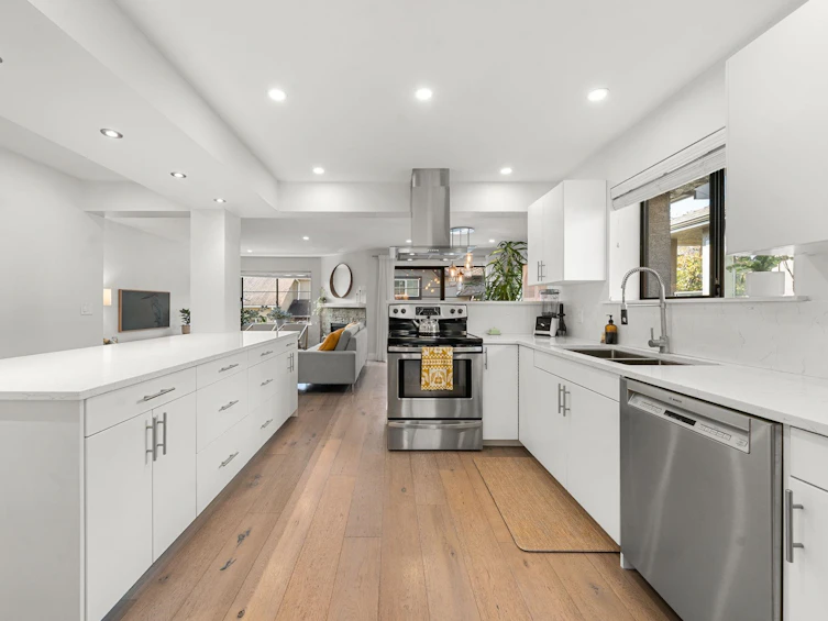 19-2133 St George's Avenue, North Vancouver, BC, V7L 3K5 - 15