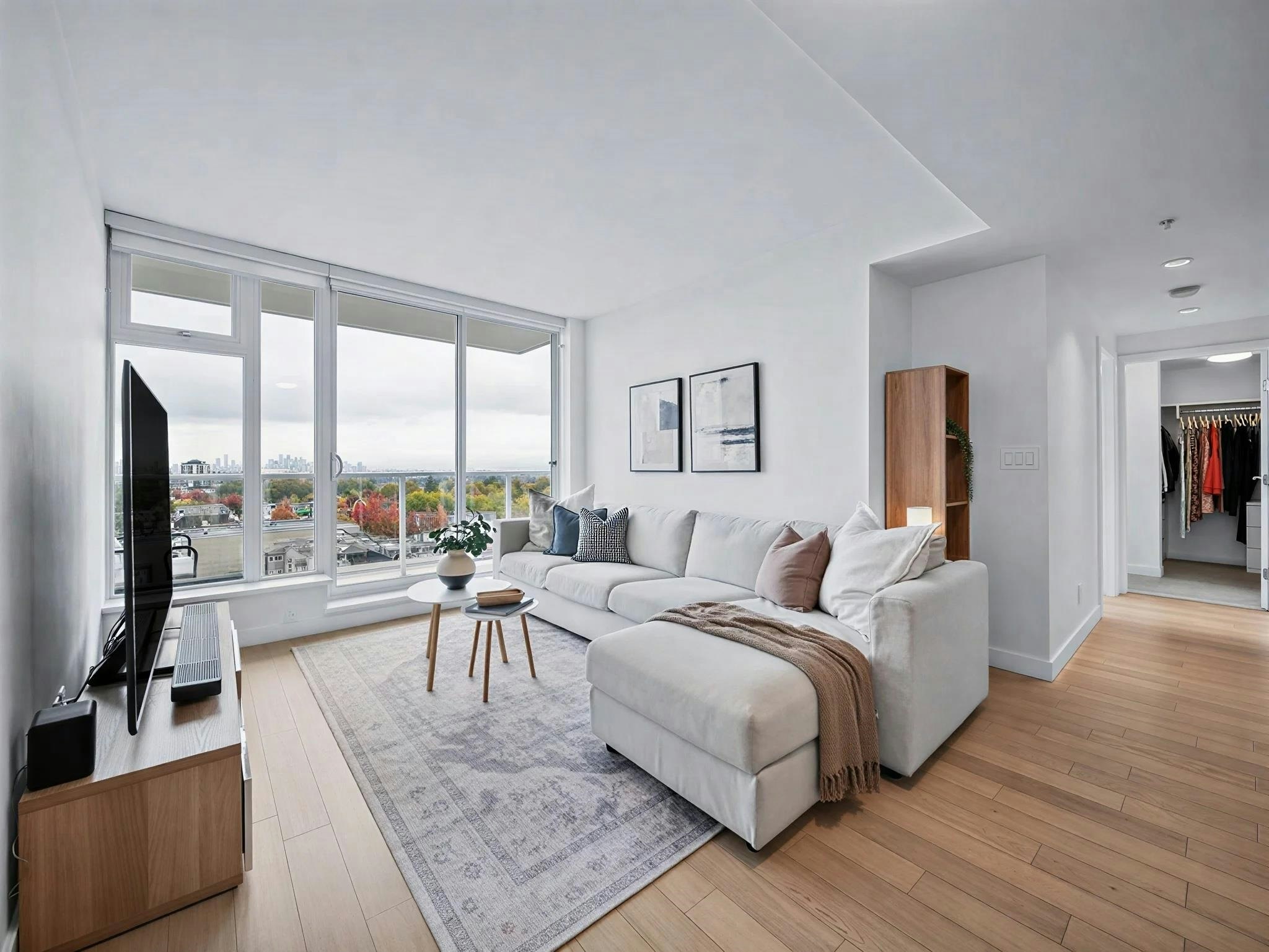 1005-4638 Gladstone Street - 3