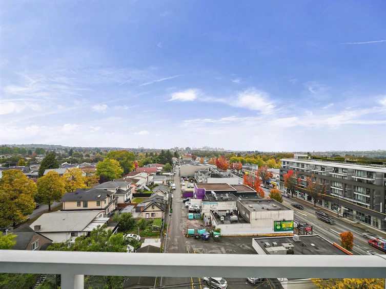 1005-4638 Gladstone Street, Vancouver, BC, V5N 0G5 - 32