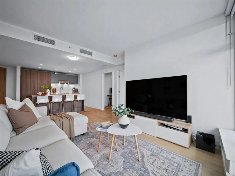 1005-4638 Gladstone Street, Vancouver, BC, V5N 0G5 - 7