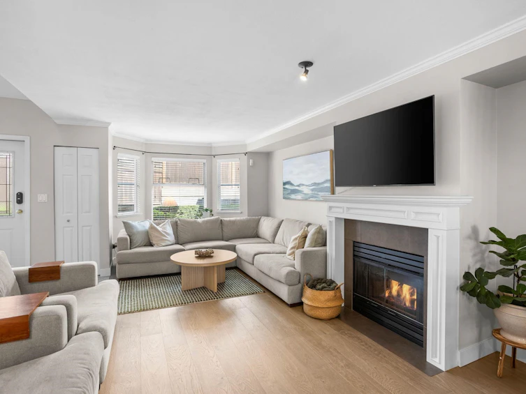 7-245 E 5th Street, North Vancouver, BC, V7L 1L8