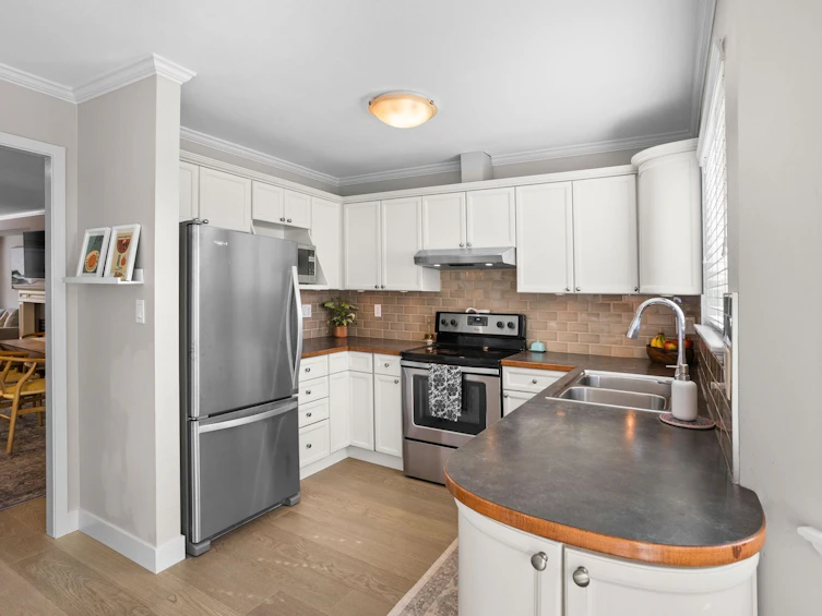 7-245 E 5th Street, North Vancouver, BC, V7L 1L8 - 11