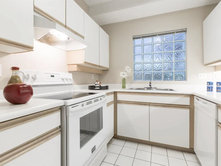 106-125 W 18th Street, North Vancouver, BC, V7M 1W5 - 8