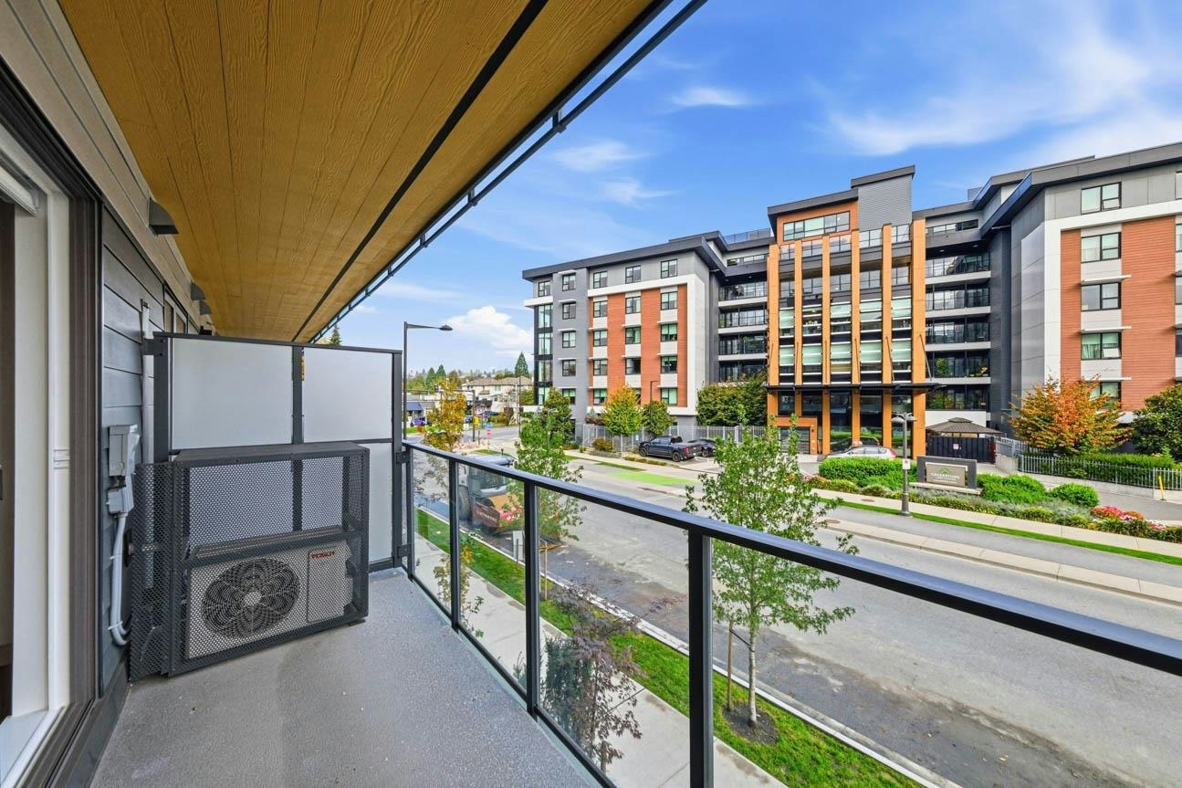 225-1529 Oxford, North Vancouver, BC, V7J 0G2 - 6