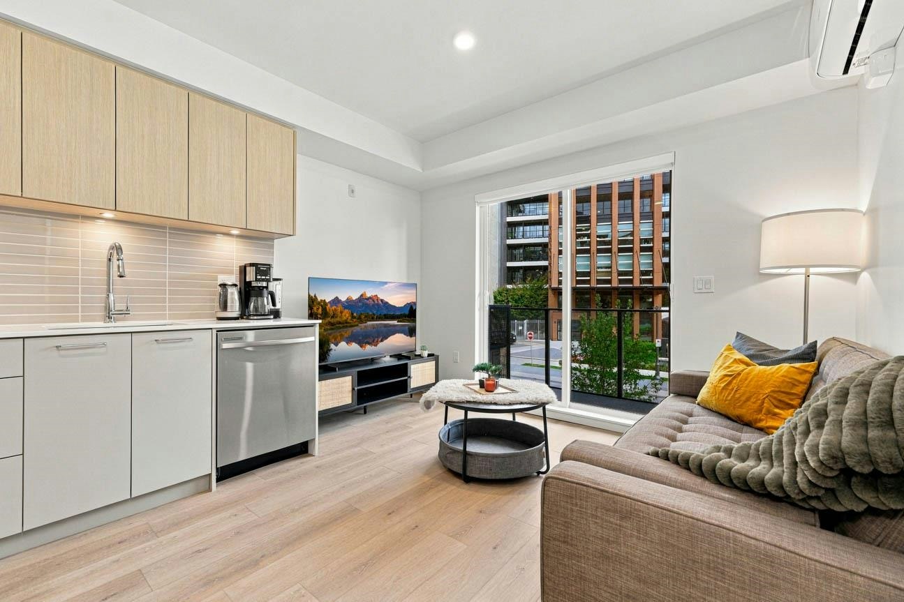 225-1529 Oxford, North Vancouver, BC, V7J 0G2 - 12