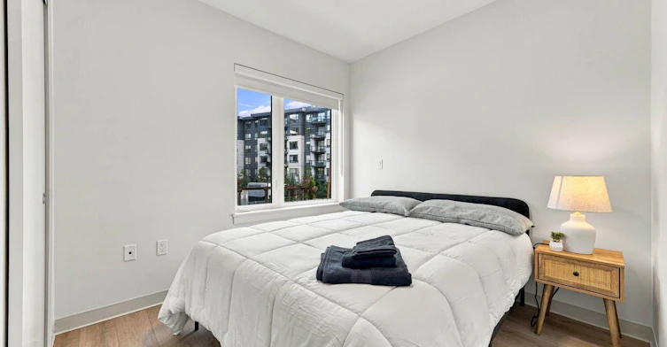 225-1529 Oxford, North Vancouver, BC, V7J 0G2 - 3