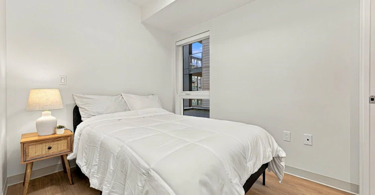 225-1529 Oxford, North Vancouver, BC, V7J 0G2 - 13