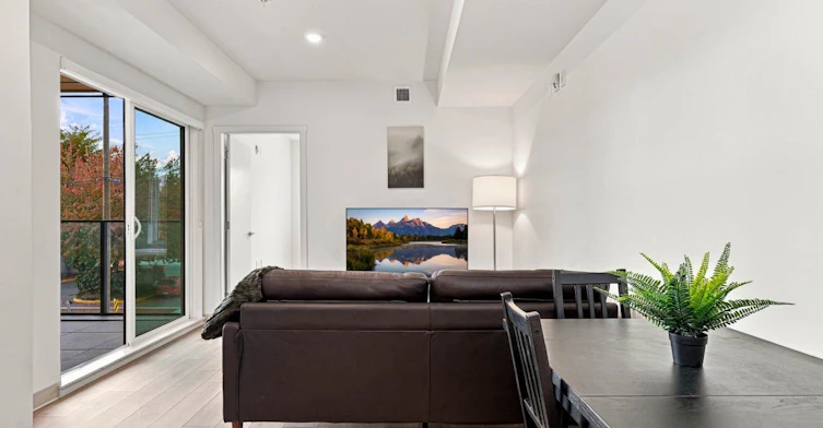 213-1529 Oxford, North Vancouver, BC, V7J 0G2 - 9