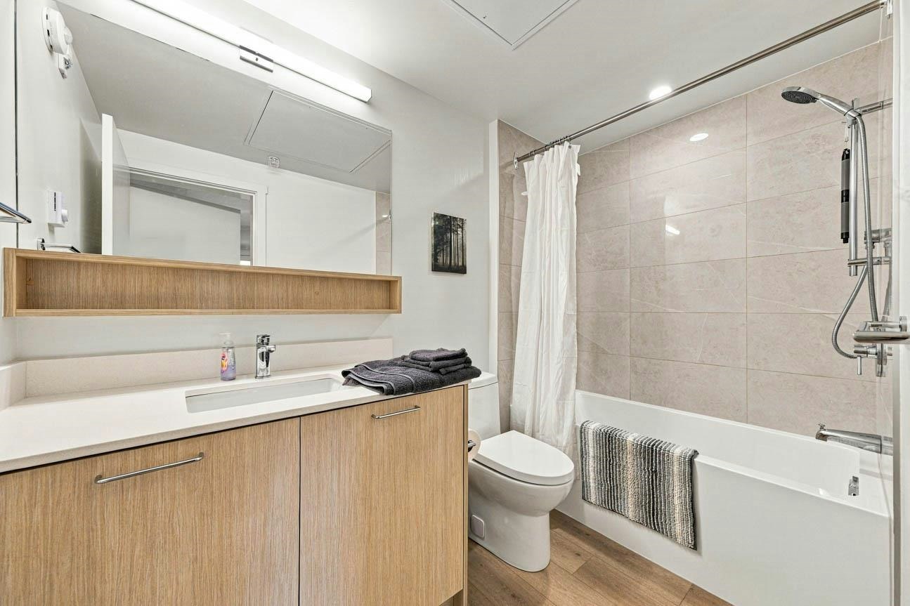 213-1529 Oxford, North Vancouver, BC, V7J 0G2 - 4