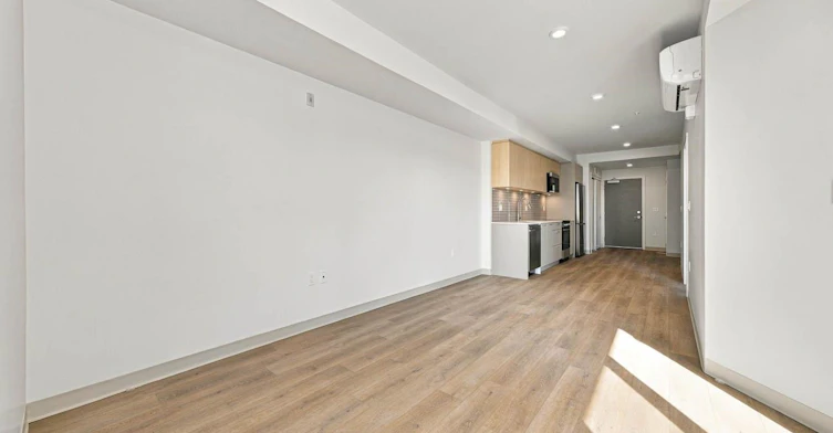 613-1529 Oxford, North Vancouver, BC, V7J 0G2 - 12