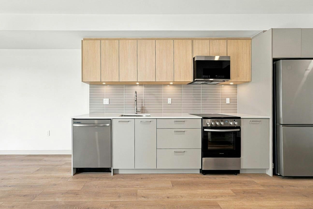 613-1529 Oxford, North Vancouver, BC, V7J 0G2 - 8