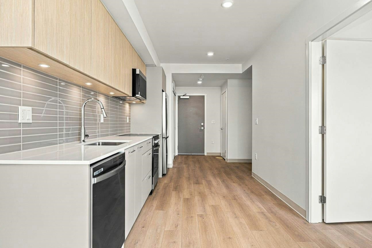 613-1529 Oxford, North Vancouver, BC, V7J 0G2 - 9