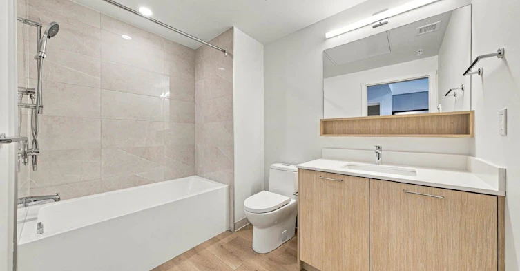 613-1529 Oxford, North Vancouver, BC, V7J 0G2 - 4
