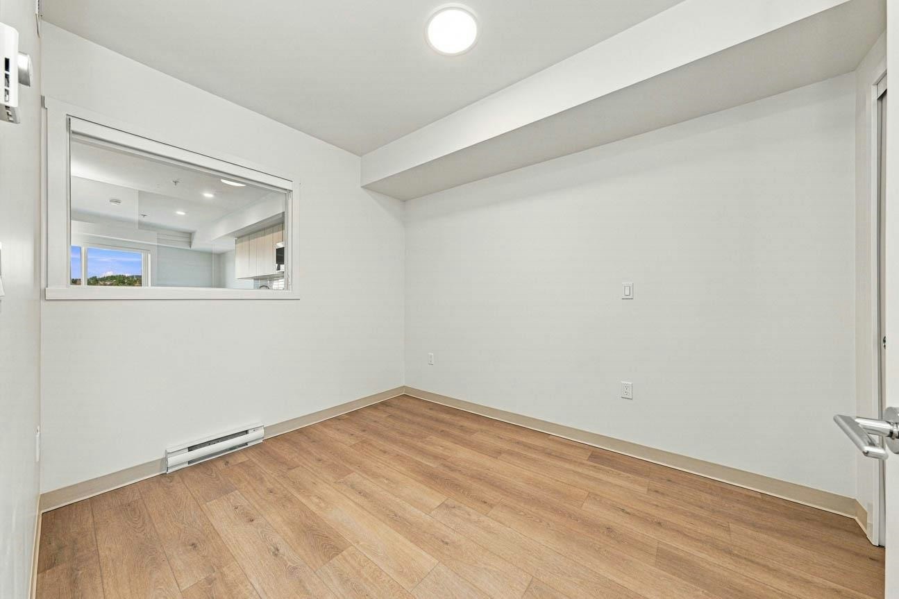 620-1529 Oxford, North Vancouver, BC, V7J 0G2 - 3