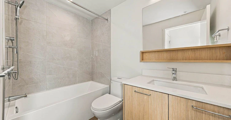 620-1529 Oxford, North Vancouver, BC, V7J 0G2 - 12