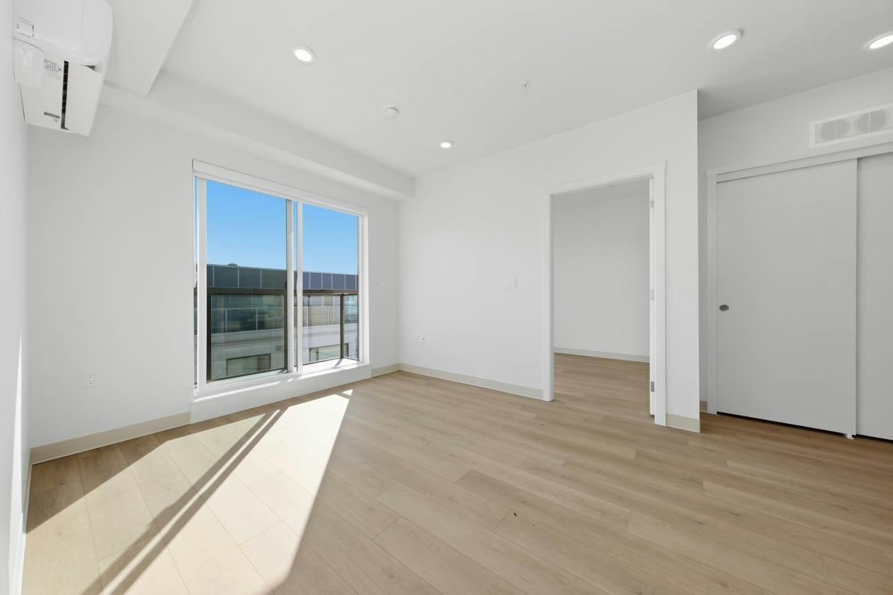 606-1529 Oxford, North Vancouver, BC, V7J 0G2 - 12