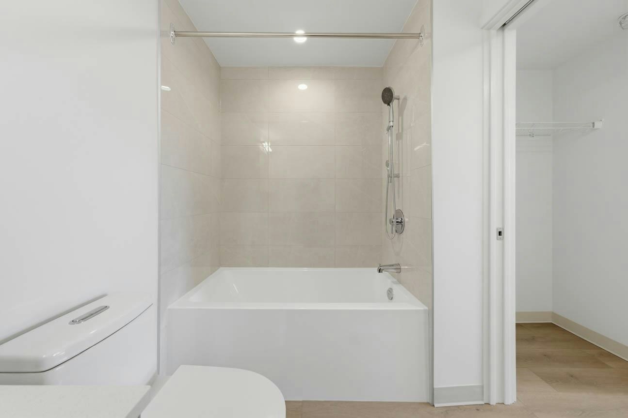 606-1529 Oxford, North Vancouver, BC, V7J 0G2 - 16