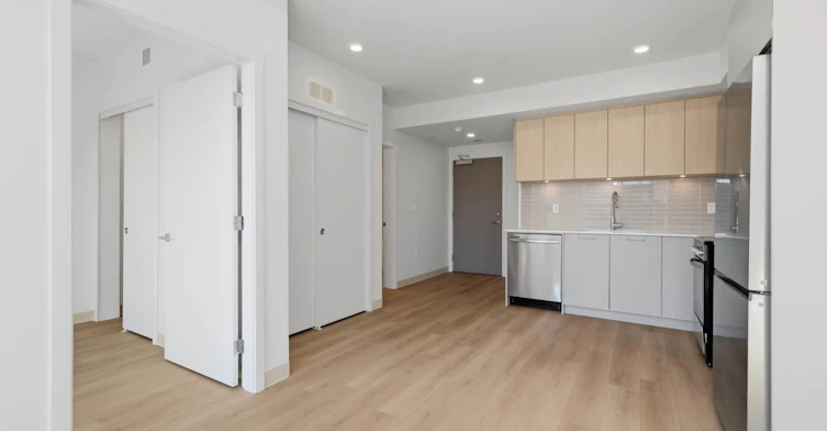 606-1529 Oxford, North Vancouver, BC, V7J 0G2 - 3