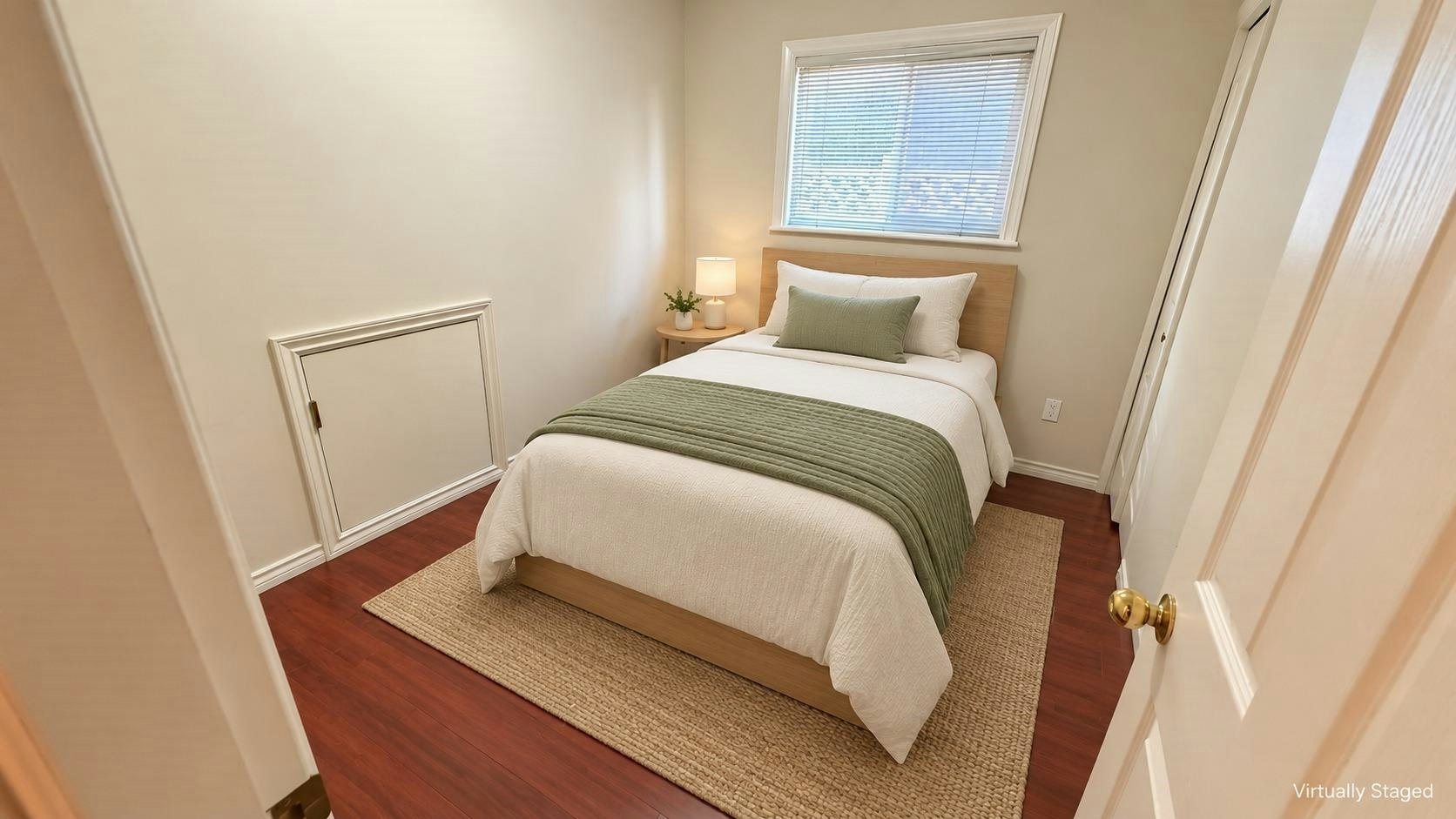 3311 E 45th Avenue, Vancouver, BC, V5R 3E6 - 4