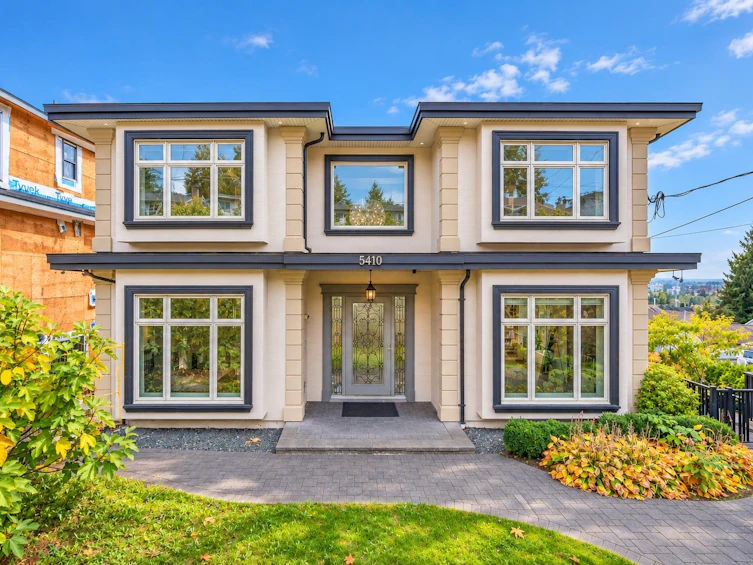 5410 Patrick Street, Burnaby, BC, V5J 3B3