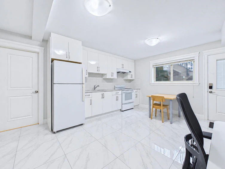 5410 Patrick Street, Burnaby, BC, V5J 3B3 - 20