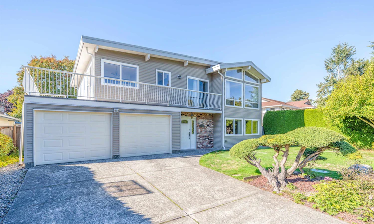 8420 Demorest Drive