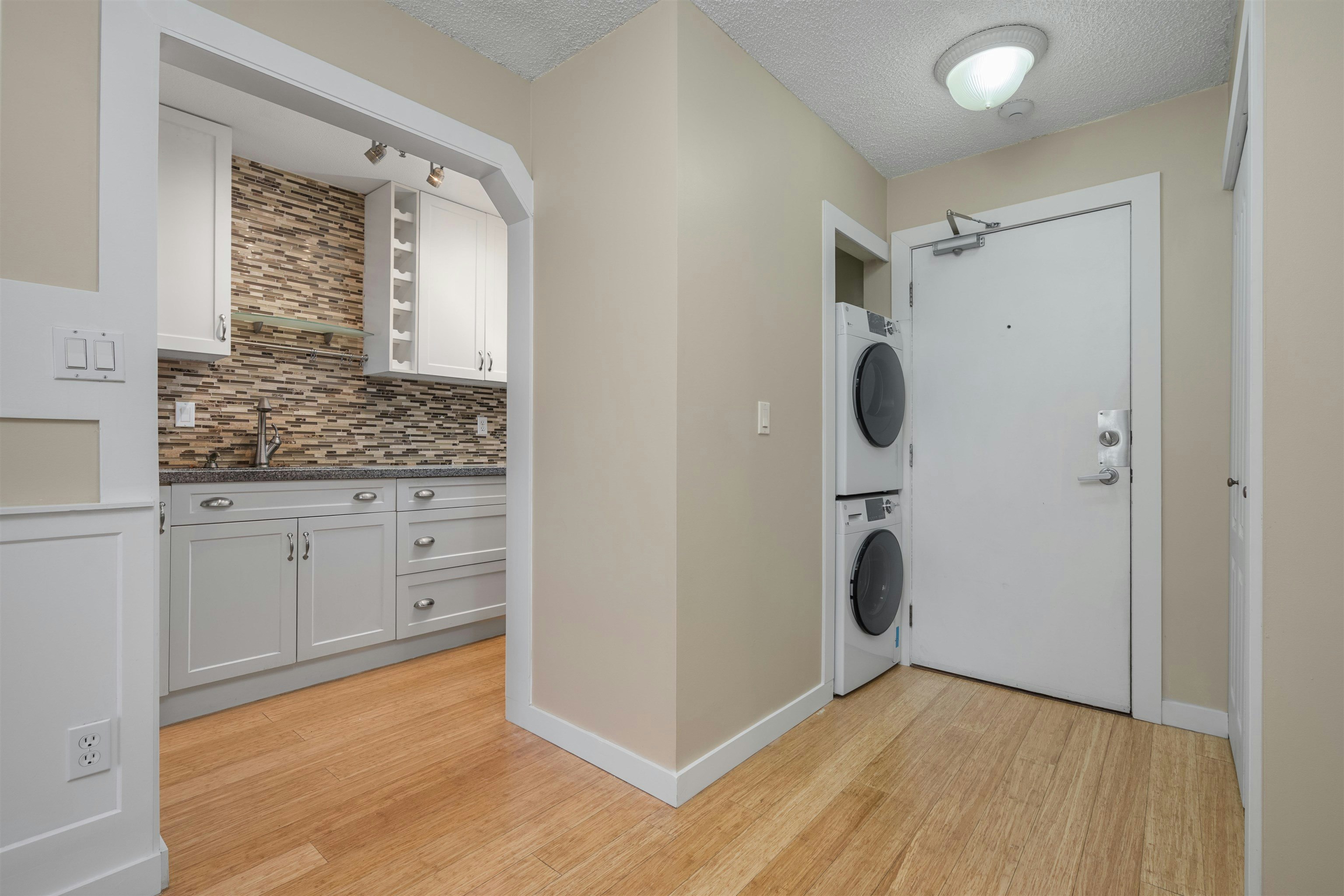 108-910 W 8th Avenue, Vancouver, BC, V5Z 1E5 - 7